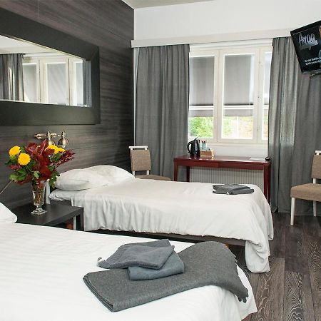 Hotelli & Ravintola Martinhovi Raisio Exteriér fotografie