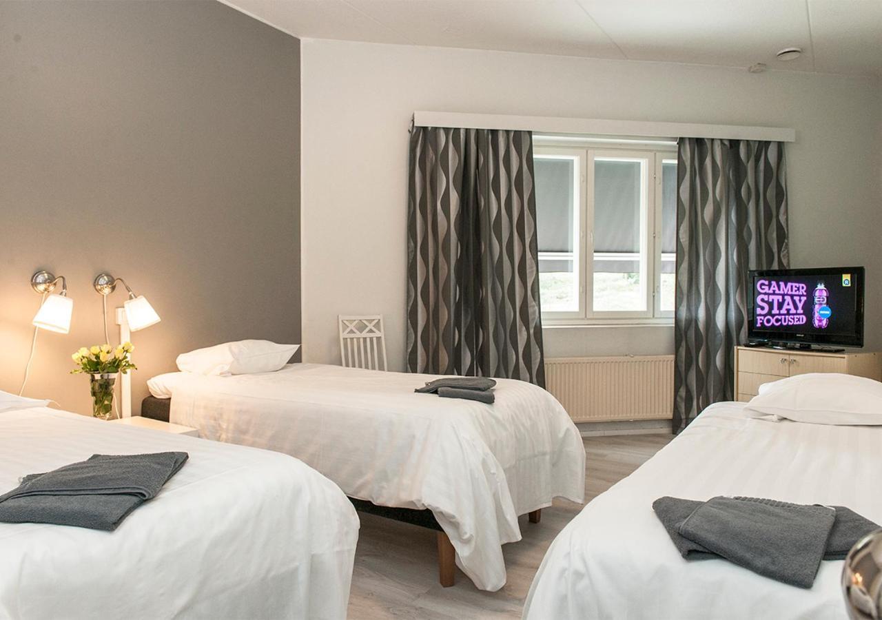 Hotelli & Ravintola Martinhovi Raisio Exteriér fotografie